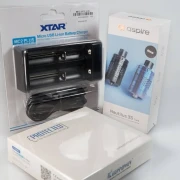 Zubehoer-Set fuer E-Pfeifen mit Verdampfer, zwei Akkus, USB-Ladegeraet und Pfeifenmundstueck
