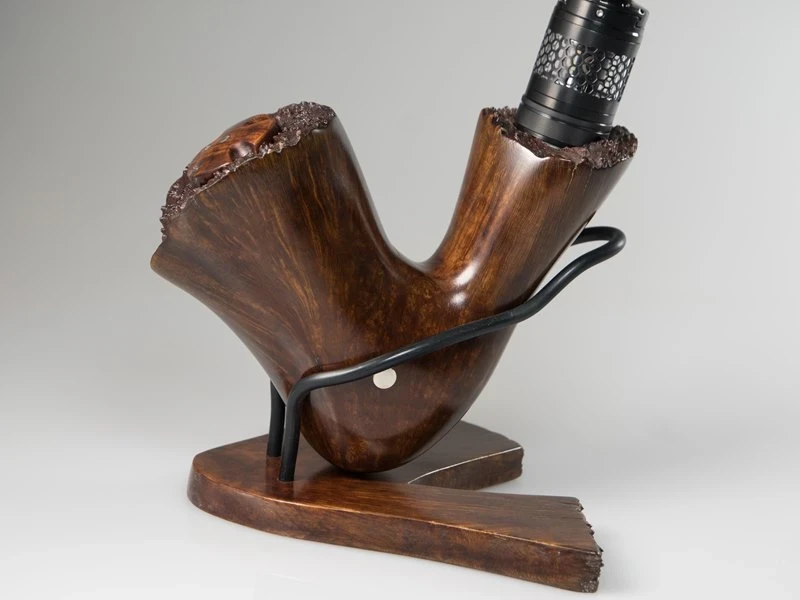 E-Pfeife Bruyere, cisne