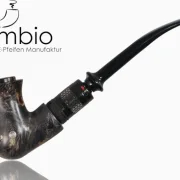 Fantasy E-Pfeife Eleria No7 aus Pappelmaserholz in Symplex-Wood, vasenfoermiger Korpus mit Krempe